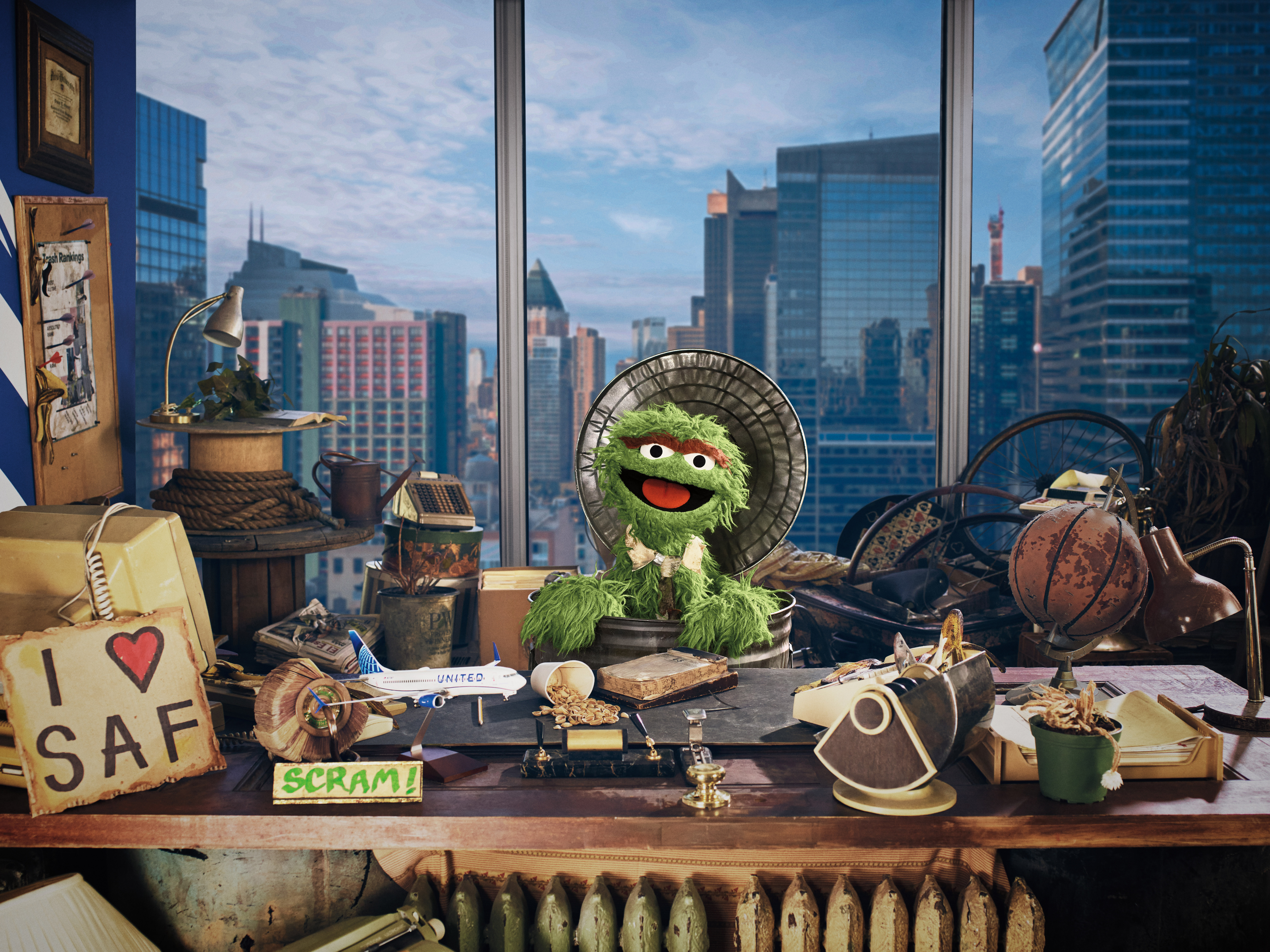 United Airlines appoints Oscar the Grouch as first Chief Trash Officer