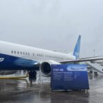 FINN visits Boeing 737-10 aircraft